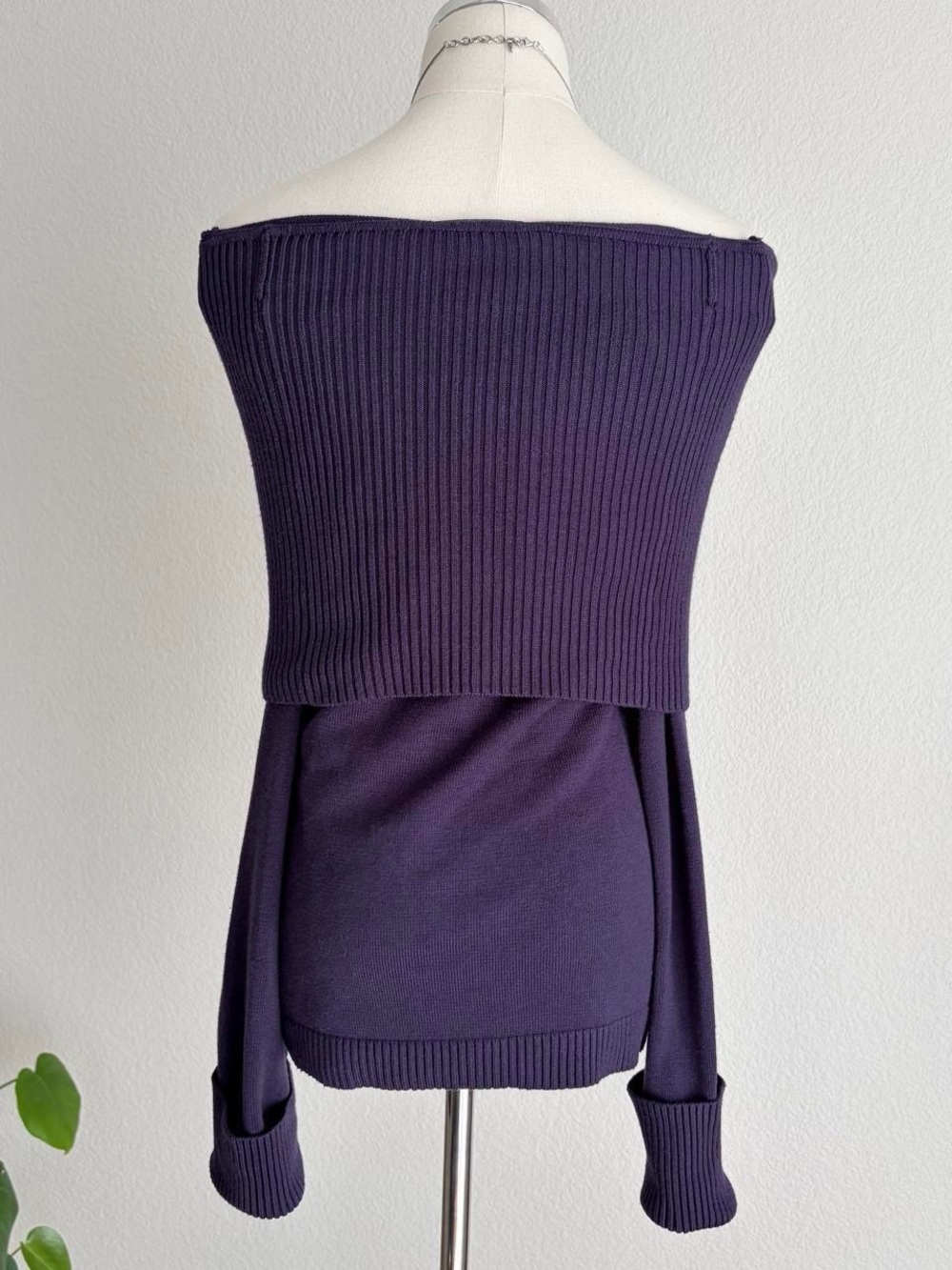 Off-Shoulder Ribbed Knit Sweater - Purple - Picture 3 of 7